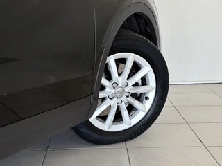 Audi Q3 2.0 TFSI quattro | Dealer onderhouden | Airco | Cruise control / 17