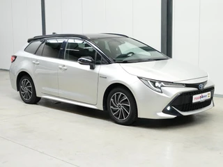 Toyota Corolla 1.8 Hybrid First Edition ✅Stoel&Stuurverw.✅Adapt Cruise✅Clima✅Camera✅Navi✅Two Tone✅ / 30