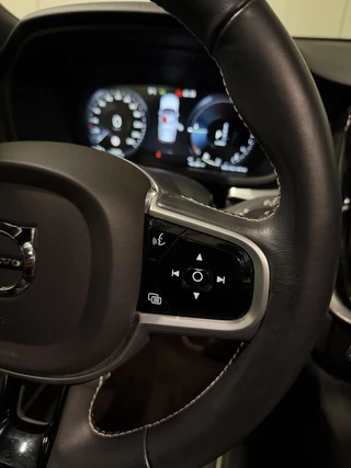Volvo V60 2.0 T6 Recharge AWD R-Design Pano Leer Camera NAP / 11