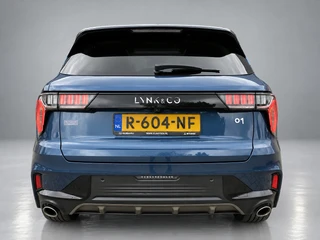 Lynk & Co 01 1.5 PHEV 262 pk  | 1e eigenaar | panoramadak | navigatie | 360 camera | stoelverwarming | NL auto / 7