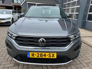 Volkswagen T-Roc 1.5 TSI Sport Business R-Line / Pano / ACC / Led / IQ Drive / Camera / Trekhaak . / 6