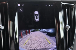 Volvo XC60 T6 Recharge AWD Plus Bright | Stoelverwarming | Trekhaak  | Parkeercamera | Panoramadak | Long Range |   Memory Stoelen | Keyless / 48