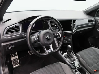Volkswagen T-Roc 1.5 TSi 150 Pk Automaat R line | Black Style | Trekhaak | Stoelverwarming | Panorama dak | Camera | Adaptive Cruise | Climatronic | Carplay | 19 Inch | 58.509 Km !! / 4