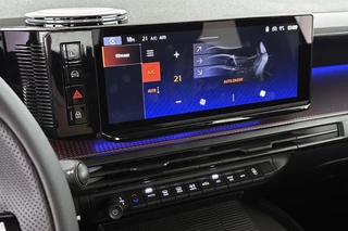 Lancia Ypsilon 1.2 Turbo Hybrid HF Line / 23