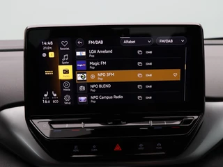 Volkswagen ID.4 Business 77 kWh 204 Pk | Stoel/Stuurverwarming | Adaptive Cruise | LED | Parkeersensoren | CarPlay | 61.008 Km !! / 26