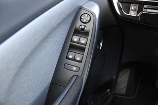 Citroën Grand C4 Spacetourer 1.2 PureTech Shine Automaat 7 zits Cruise/Climate control, Navigatie, Apple Carplay/Android auto,  Audio/DAB, Keyless entry/Start / 8