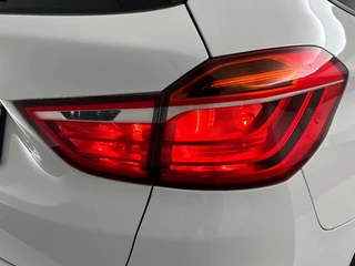 BMW 2 Serie Gran Tourer 216i Gran Tourer Essential Navigatie | Climate Control | Cruise Control / 33