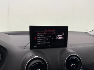Audi Q2 35 TFSI Pro Line Plus | Automaat | Adaptive Cruise | Stoelverwarming | CarPlay | Camera | Trekhaak / 23