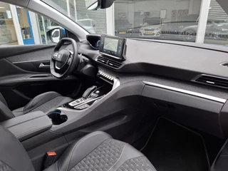 Peugeot 3008 SUV 1.6 HYbrid 225 EAT8 Automaat Road Trip Nav/Cam / 7