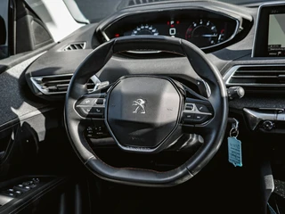 Peugeot 3008 1.2 PureTech Première | NAVI | CLIMA | PDC | / 5