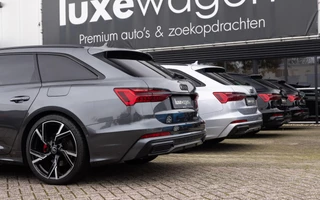 Audi RS6 Avant 4.0 TFSI quattro  Nardo Ceramic Pano Trekh Sportuitl HUD ACC Dynamic+ 4WS / 109