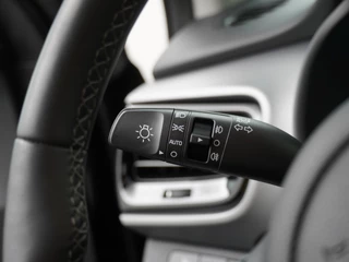 Kia Stonic 1.0 T-GDi MHEV DynamicPlusLine  - Apple Carplay/Android Auto - Cruise Control - Climate Control - Navigatie - Stuur/Stoel Verwarming - Fabrieks garantie tot 04-2032 of 150.000km fabrieksgarantie / 25