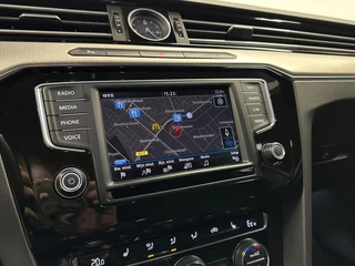 Volkswagen Passat 1.4 TSI GTE Connected TREKHAAK-NAVI-DAB-STOELVERWARMING / 27