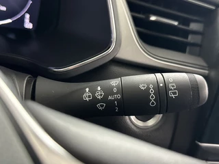 Renault Captur 1.6 E-Tech PHEV 160 Intens Groot Scherm + Navigatie | Parkeercamera | Cruise Control / 25
