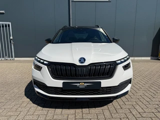 Skoda Kamiq 1.0 TSI Monte Carlo * Panoramadak * Parkeercamera * Navigatiesysteem * Keyless entry* / 8
