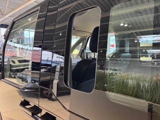 Kia PV5 Passenger Elite Executive 71.2 kWh | Nieuw te bestellen! | 412 Km bereik | Ruimte en comfort | NU €3000 inruilpremie + €500 korting op KIA laadpaal / 28