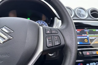Suzuki Vitara 1.6 High Executive 120pk | Automaat | Navigatie | Panoramadak | Climate Control | Cruise Control Adaptief | Camera | Stoelverwarming / 22