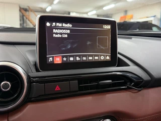 Mazda MX-5 RF 2.0 SkyActiv-G 160 GT-M | Targa | Takumi Leder | Keyless | Winterpakket | LED | Cruise |Roadster Fastback | Plaatje! / 14