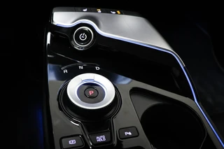 Kia EV6 Plus 77.4 kWh | SOH 99% | ACHTERBANKVERWARMING | DAB | APPLE | CAMERA | 19" / 40