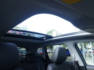 Suzuki Vitara 1.0 Boosterjet Stijl TREKHAAK 1ste Eigenaar, Dealer Onderhouden, Pano Dak, Navi / 16