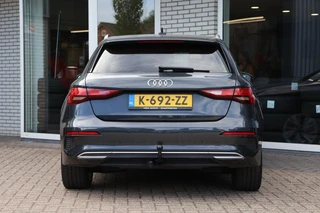 Audi A3 Sportback 35 TFSI S edition 150PK Nieuw model App-connect Trekhaak Navigatie PDC / 14