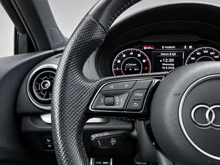 Audi A3 Sportback 30 TFSI Advance Sport S-line | Digitaal Dashboard | Camera | Climate Control | Cruise Control | Sportstoelen / 22