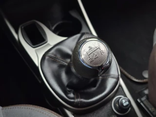 Alfa Romeo MiTo 1.4 Super|Cruise|Airco|PDC|Bluetooth|APK / 28