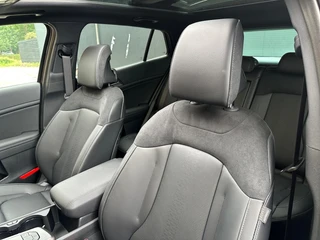 Kia Sportage 1.6 T-GDi Hybrid Black Edition Advanced | TIJDELIJK ACTIE MODEL | € 3000,- INRUILVOORDEEL | Navi | Adaptive Cruise | Ambient Lighting | Panorama Schuif-/Kanteldak | Stoel-/Stuurverwarming | Elektrisch verstelbare Stoelen | / 14