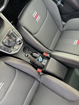 SEAT Arona 1.5 TSI EVO FR Business Intense | Climate control | Navigatie | Camera | Cruise control | Elektrisch Pakket | Parkpilot | Trekhaak | / 48