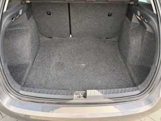 SEAT Ibiza ST 1.2 TSI FR / 17