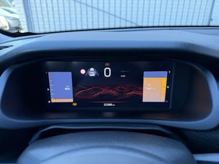 Jeep Avenger 100pk Altitude (Camera - Keyless Entry - Adaptieve Cruise Controle - Elektrische Klep - JBL - LED - 17"incl 4S - Automatische Airco - Navigatie) / 17