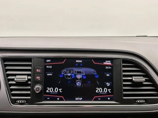 SEAT Leon ST 1.0 TSI FR Business Intense Trekhaak | Panoramadak | Stoelverwarming | Carplay | Camera | Adapt. Cruise | / 19