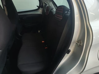 Citroën C1 1.0 VTi Apple/Android uit 2020 Rijklaar + 12 maanden Bovag-garantie “Sinds 1970 | 5.000+ reviews | Score 9,5 | Service zoals ’t hoort” Henk Jongen Auto's in Helmond,  al 50 jaar service zoals 't hoort! / 22