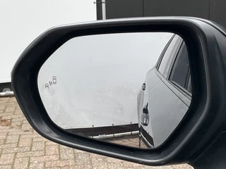 Toyota Corolla Touring Sports 1.8 Hybrid Stoel/Stuurverw. Business Plus / 22