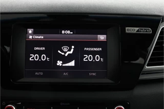 Kia Niro 1.6 GDi Hybrid DynamicLine  - Automaat - Trekhaak - Achteruitrijcamera - Navigatie - Cruise Control - Climate Control - 12 maanden bovag garantie / 56