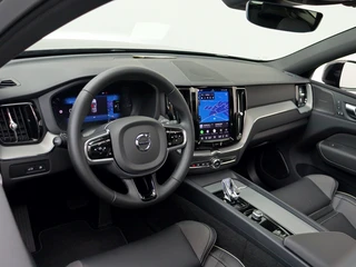 Volvo XC60 2.0 T8 AWD+ Black Edition Pano | Harman/Kardon | 360 camera / 23