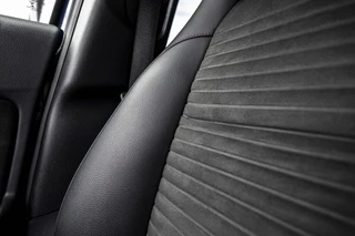Mercedes-Benz GLA 180 Business Solution AMG | NL Auto | 19" | Camera / 12
