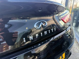 Infiniti Q60 Coupé 2.0t Premium Tech *Schuif-/Kanteldak & ACC* / 43
