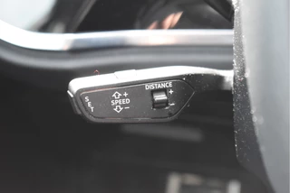 Audi Q3 45 TFSI e S edition S-Line 245 PK | NL-Auto | Keyless | Carplay | Virtual cockpit | DAB | Elekt.trekhaak | Full LED | Allweathers / 21