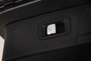 Mercedes-Benz E-klasse Estate AMG 63 4MATIC Premium Plus | PANORAMADAK | STOELVENTILATIE | BURMESTER | 360 CAMERA | TREKHAAK | 19" / 18