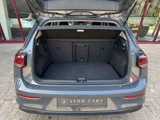 Volkswagen Golf 1.5 eTSI Style  | Carplay | ACC | PDC | Camera | Virtual | Stoel/Stuurverw. | Sfeerverlichting | / 40