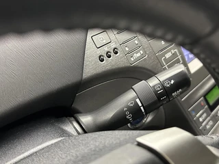 Toyota Prius 1.8 Plug-in Aspiration LEER NAVI CAMERA CRUISE. / 24