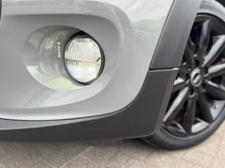 MINI Cooper Cabrio 1.5 Cooper Chili Serious Business I LED I Leer I Stoelverw. I Climate contr. / 16