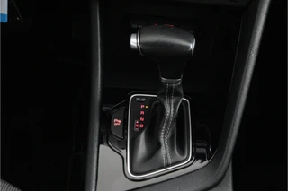 Kia Niro 1.6 GDi Hybrid DynamicLine  - Trekhaak - Cruise Control - Airco - - Virena zekerheidspakket €895 / 61