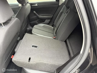 Volkswagen Polo 1.0 TSI Style VOL! CLIMA*ADABCR*PDC*CARPLAY*IQLICHGTS* / 28