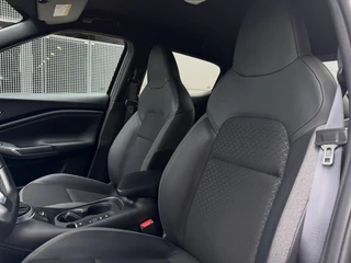 Nissan Juke 1.6 Hybrid N-Connecta / 31