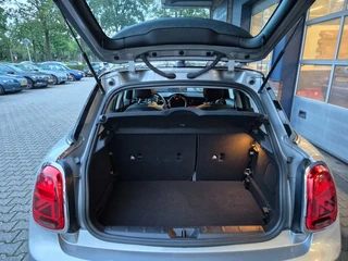 MINI Cooper 1.5 Cooper Camden Edition 5- Deurs, Navi, Cruise, Carplay, ALL IN prijs! / 14
