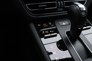 Porsche Macan 2.0 266 PK | NW MODEL | SPORTCHRONO | LEDER | PANO-DAK | MEMORY | STOELVERK. | STOEL/STUURVERW. | CAMERA | / 31