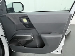 Kia EV2 Plus 61 kWh  - Navigatie - Achteruitrijcamera - Adaptief cruise control - Stoelverwarming - Stuurverwarming - Nieuw uit voorraad leverbaar / 44