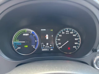 Mitsubishi Outlander 2.4 PHEV Instyle | Trekhaak | Leder | Schuif-kantel dak | Rondom camera | Elektrisch. Achterklep | Stoel en stuurverwarming | Set winterwielen | / 14